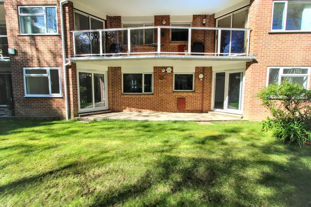 Photo 2 — 22 Grove Road, Bournemouth BH1 3DB