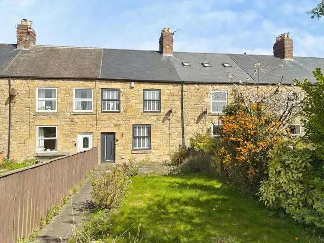 Newcastle Upon Tyne NE27 0RT, NE27, photo 1