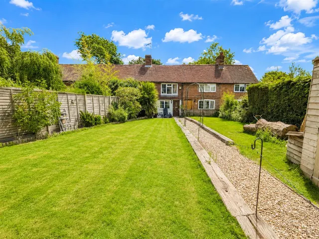 Piltdown, Uckfield, TN22 3XN, photo 1