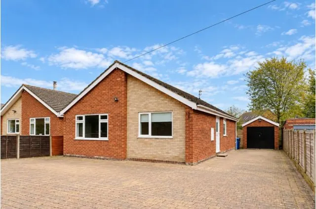 West Street, North Kelsey, LN7, photo 1