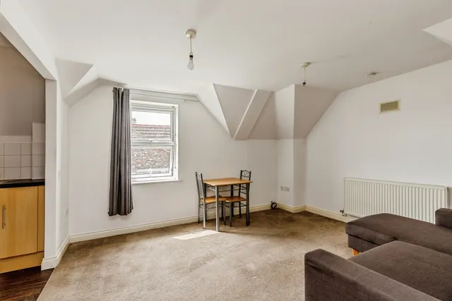 Water Lane, Brislington, BS4, photo 1