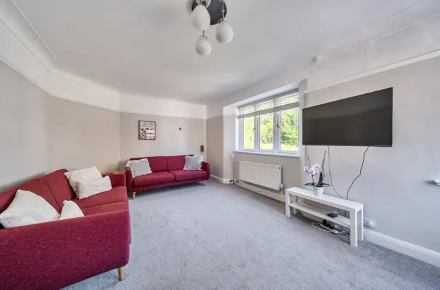 Hornsey Lane, Highgate, N6, photo 3