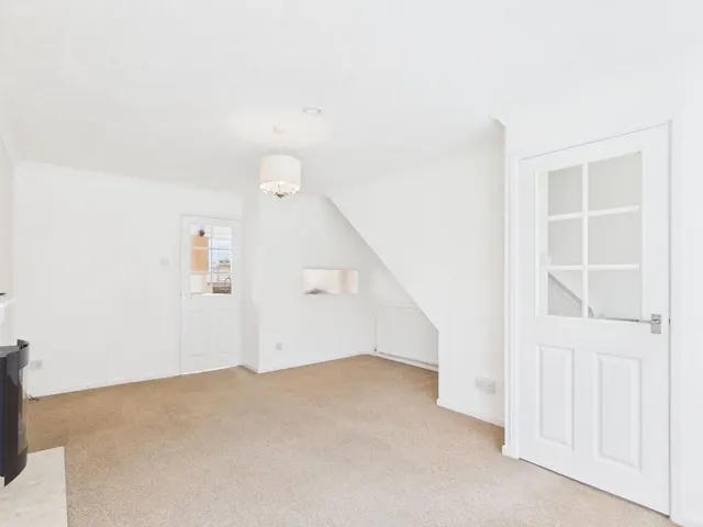 Toton Lane, Stapleford, NG9, photo 3
