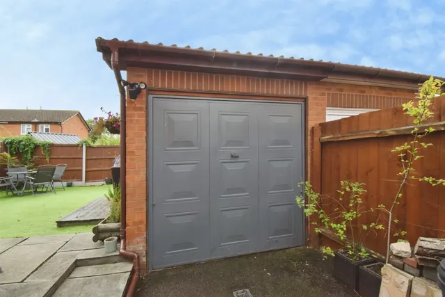 Well Spring Hill, Wigston, LE18, photo 3