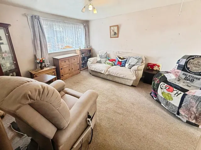 Blenheim Drive, Bicester, OX26, photo 3