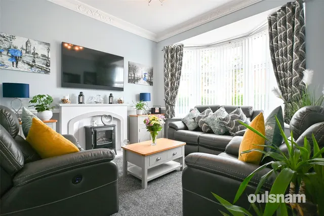 Photo 2 — Halesowen Road, Halesowen, West Midlands, B62 9AB