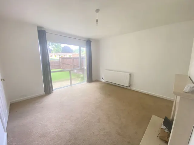 Arundel Road, Yeovil, BA21, photo 3