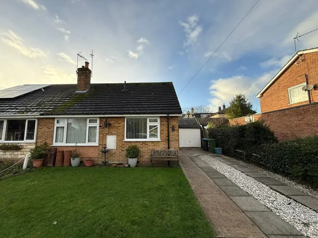 Blakey Close, Sowerby, Thirsk, North Yorkshire, YO7 1JL, photo 1