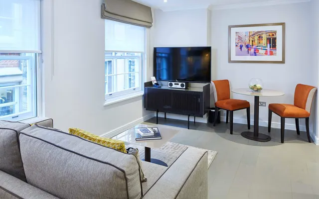 Studio Apartment, Cheval Calico House, 42b Bow Lane, London, photo 1