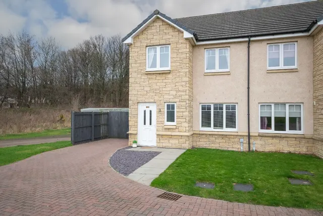 Taran, Alloa, FK10, photo 1