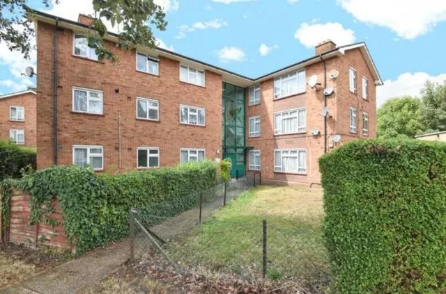 Moorfield Road, Uxbridge, photo 1