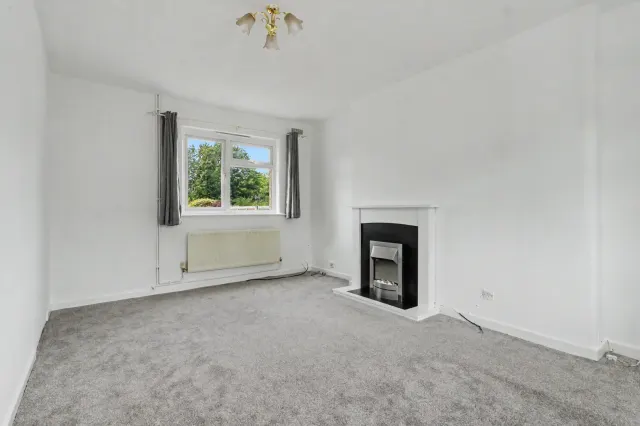 Second Avenue, Kidsgrove, ST7, photo 2
