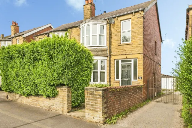 Bywell Road, Dewsbury, photo 1