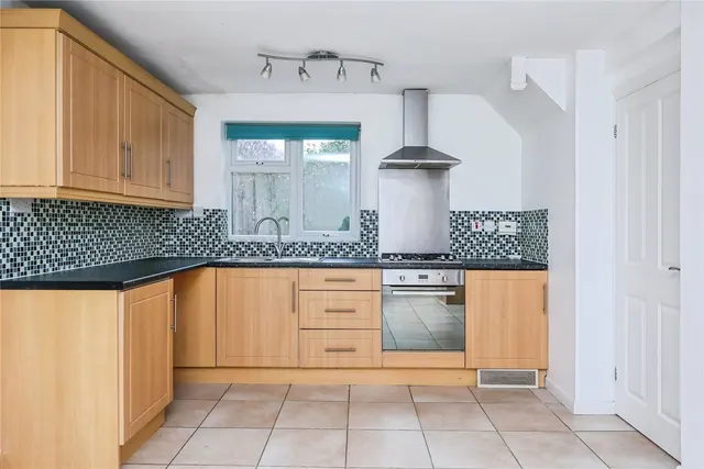 Photo 3 — Ladbrooke Crescent, NOTTINGHAM, Nottinghamshire, NG6