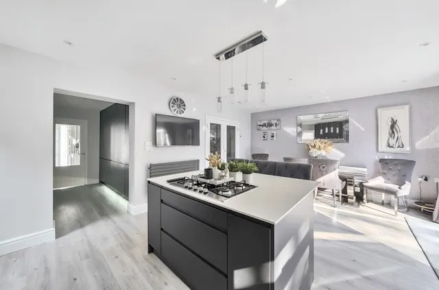 Photo 2 — Worsley Road, Frimley, Camberley, Surrey, GU16 9BB