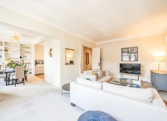 Upper Phillimore Gardens, Kensington, W8, photo 1