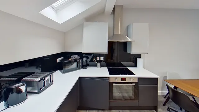 Lake Street, Nottingham, NG7, photo 2