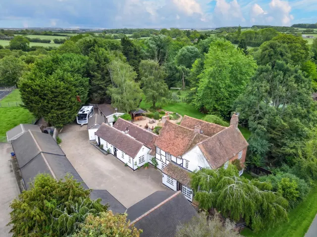 Banbury Road, Ladbroke, CV47, photo 1