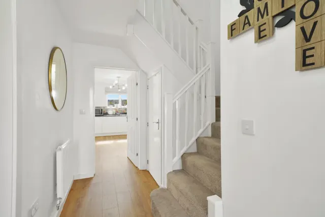 Photo 2 — Lange Road, Harrow , Harrow , HA2 6FB