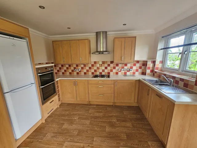 Park Street, Aylesbury, HP20, photo 3