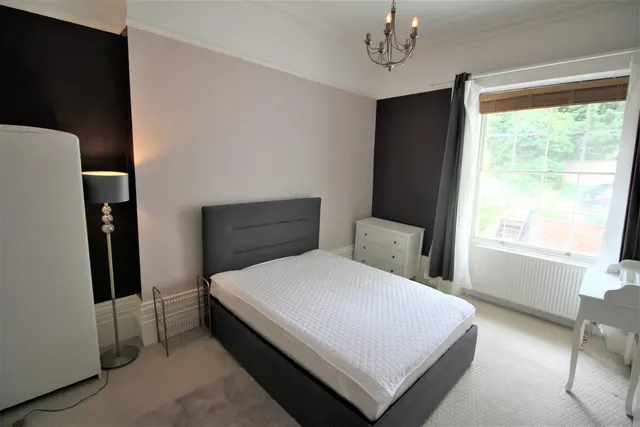 Lansdown Terrace, Cheltenham, GL50, photo 3