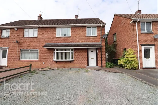 Off Broad Lane, CV4, photo 1