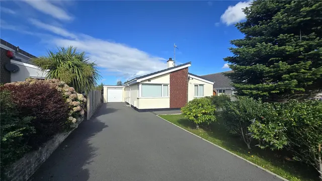 Lon Gardener, Valley, LL65, photo 1