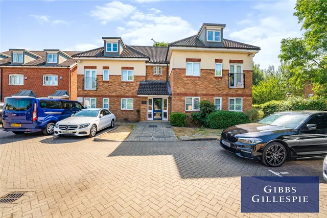 Appleby Close, Hillingdon, UB8, photo 1