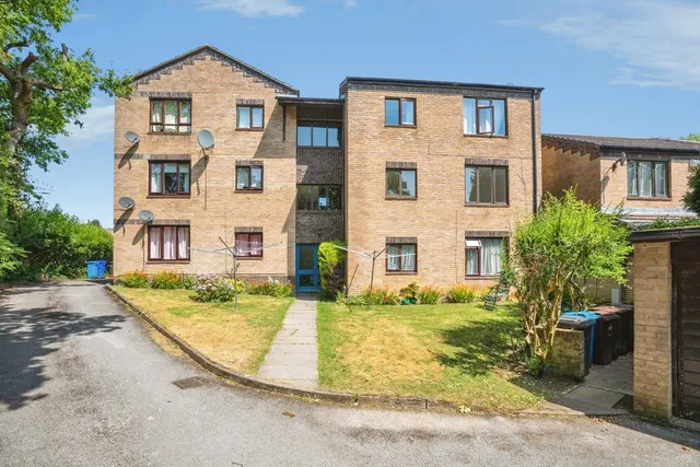 Wessex Gardens, Sheffield, S17, photo 1