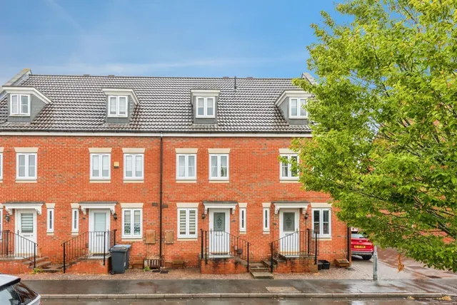 Lynmouth Road, Swindon, Wiltshire, SN2, photo 1