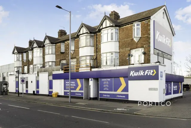 Billet Road, London, E17, photo 1