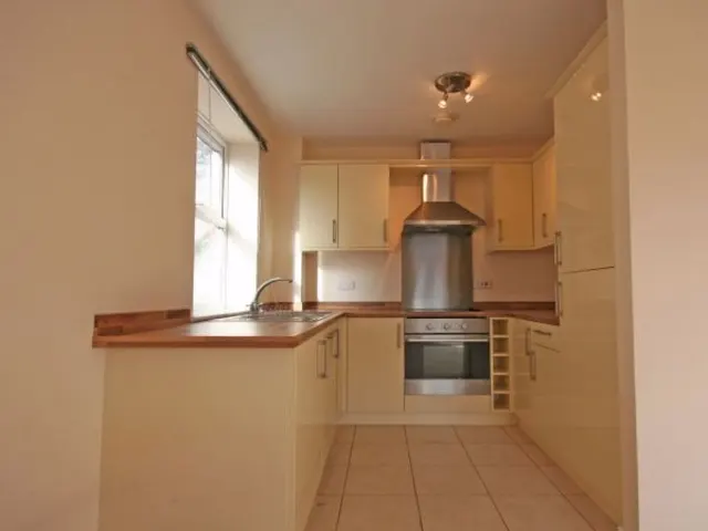 Second Avenue, Nottingham, NG7, photo 3