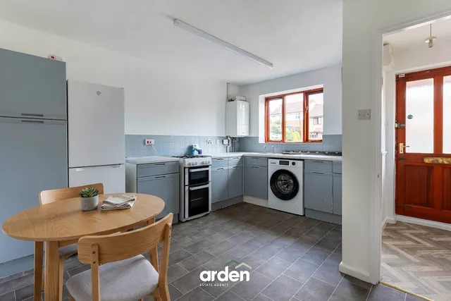 Heron Close, Alvechurch, B48, photo 2