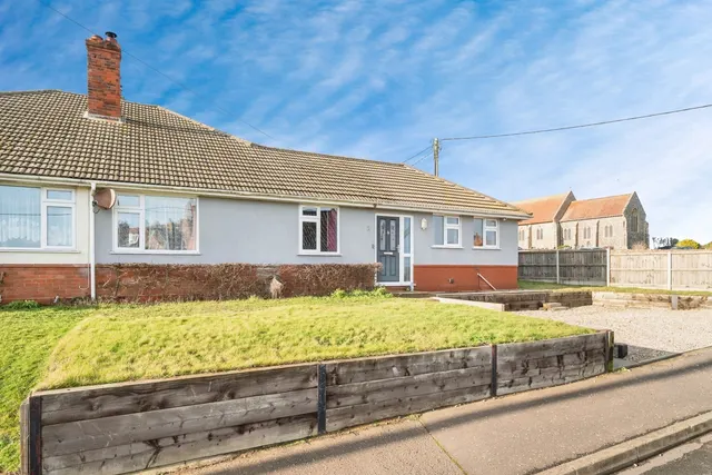 Photo 2 — Hilda Road, Mundesley, Norwich, Norfolk, NR11