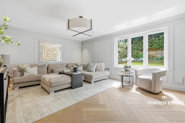 Ollards Grove, Loughton, IG10, photo 2
