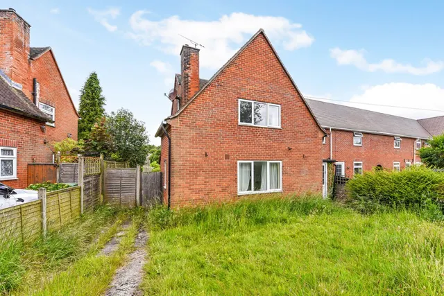 Stuart Crescent, Winchester, photo 1