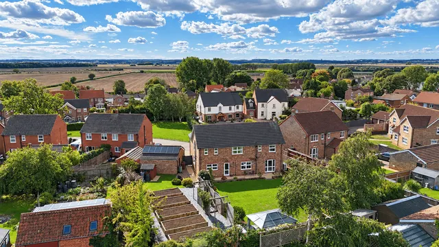 Hurds Farm, Worlaby, DN20, photo 2