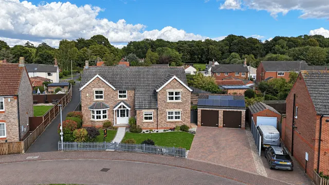 Hurds Farm, Worlaby, DN20, photo 1