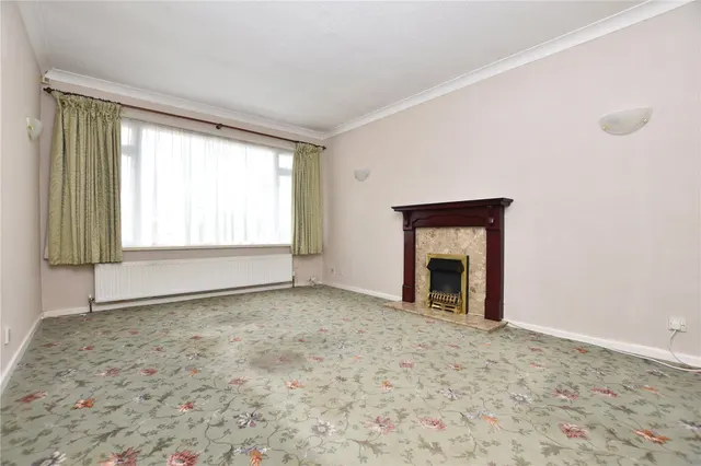 Highfield Gardens, Gildersome, LS27, photo 2