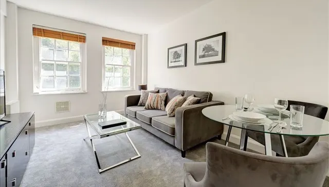 Fulham Road, London, SW3, photo 2