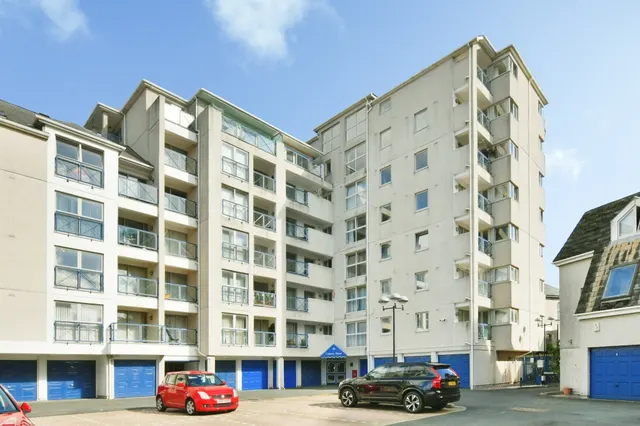 Mariners Court, Plymouth, PL4, photo 1