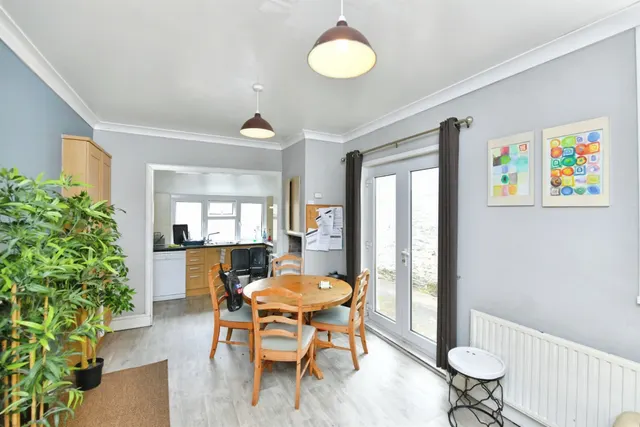 Sea View Avenue, Plymouth, PL4, photo 2
