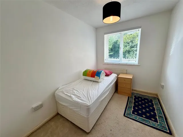 Vanner Road, Witney, OX28, photo 2