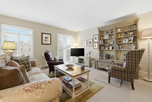 Photo 2 — Arbour Mews, Tytherington