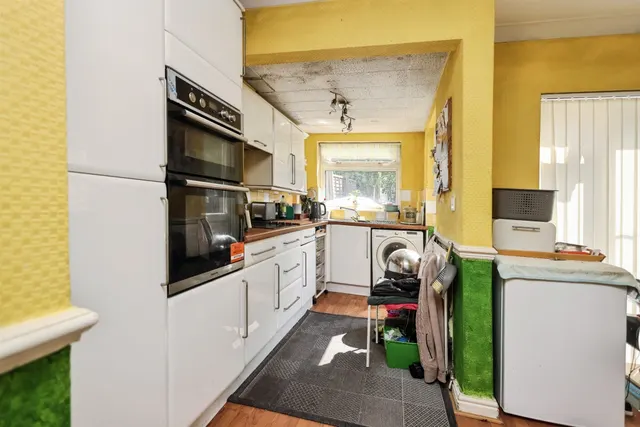 Staple Hall Road, Northfield, B31, photo 3