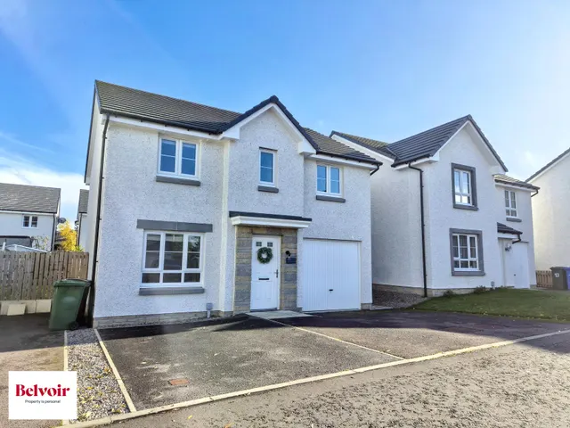 Skye Court, Inverness, IV2, photo 1