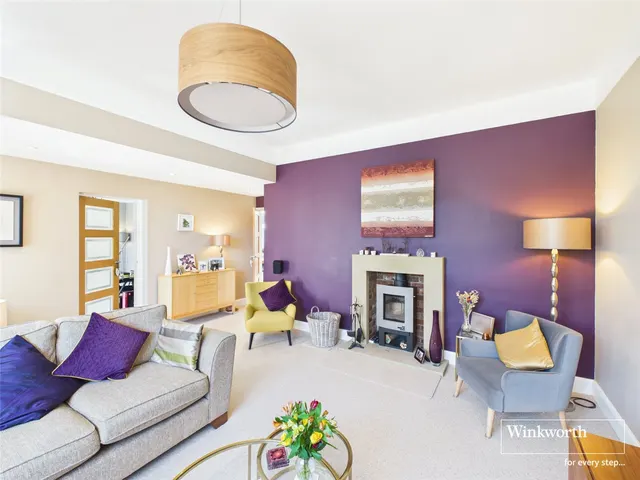 Newbury Road, Headley, RG19, photo 1