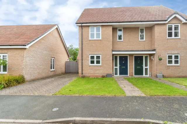 Raxster Drive, Telford, TF2, photo 1
