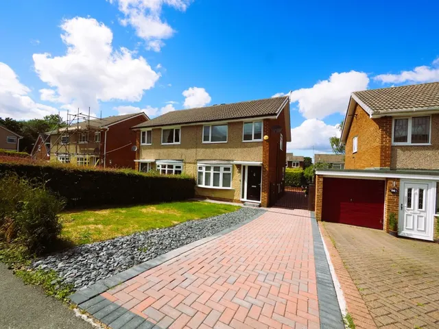 Aldenham Road, Guisborough, TS14, photo 1
