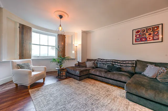 London, SE3, photo 1